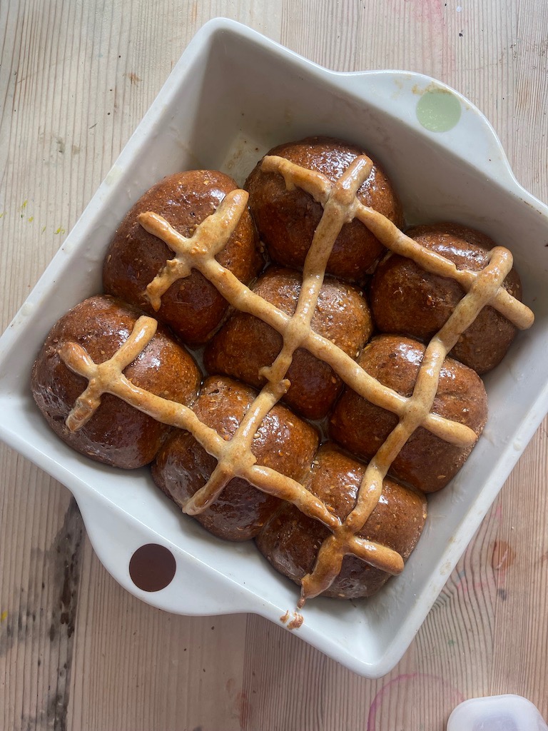 The best low carb hot cross buns (contains gluten)