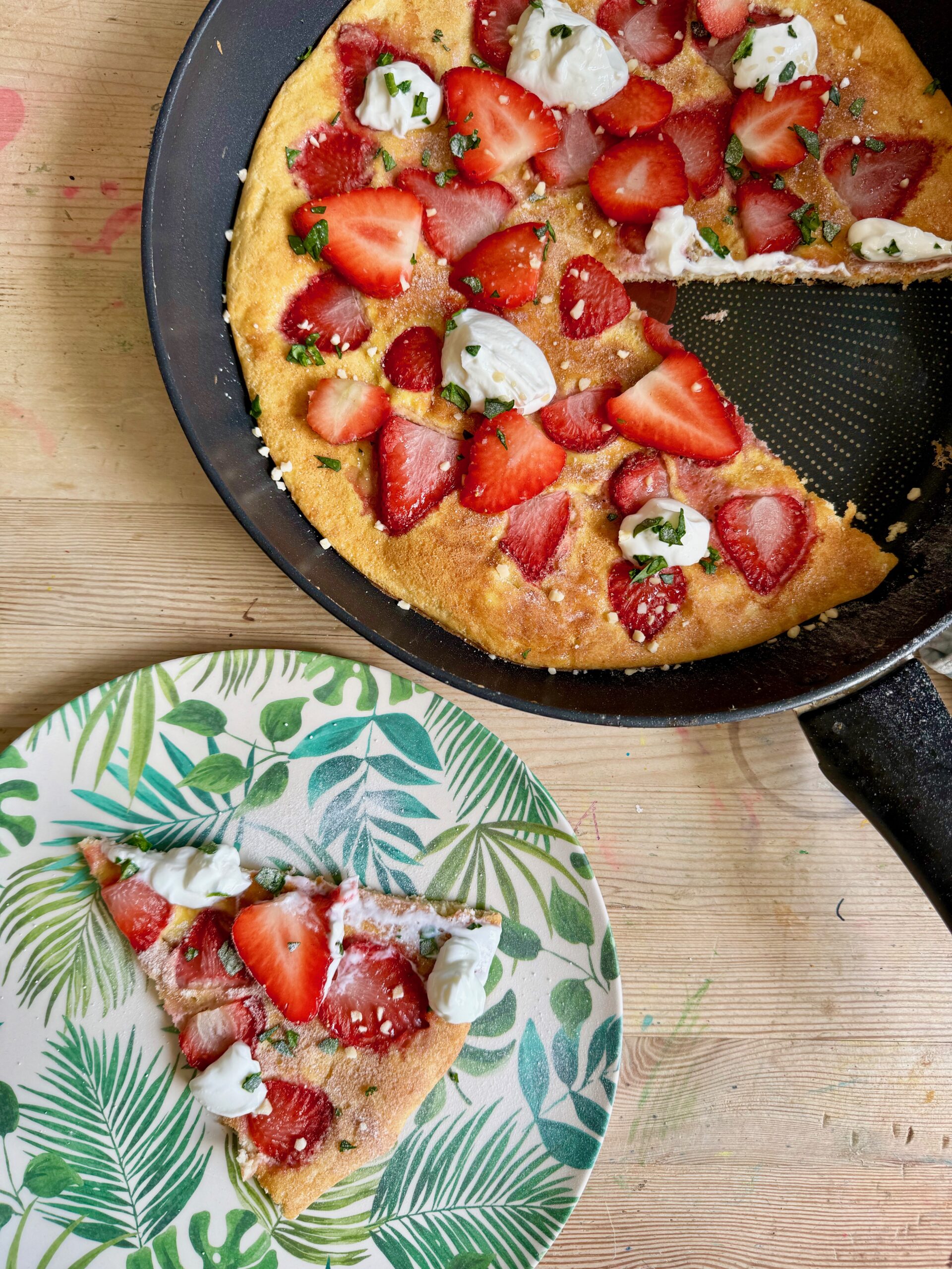 One pan, sweet strawberry and almond slice